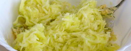 Шаг 4: кабачкова-сырных оладьи