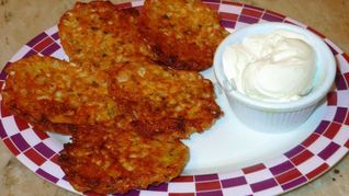 Рецепт Луковых оладий на кефире без яиц