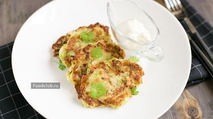 Рецепт Оладий из кабачков с луком