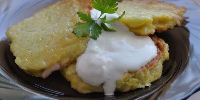 Рецепт оладий из кабачков с сыром