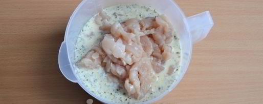 Шаг 6: оладий из куриного филе с крахмалом и кефиром