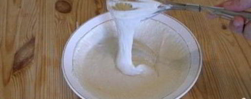 Шаг 1: оладий на кефире с содой