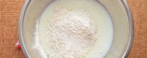 Шаг 4: оладий с колбасой на кефире