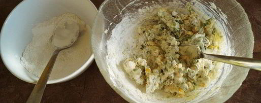 Шаг 4: оладий с кукурузой и горошком