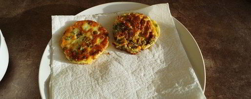 Шаг 8: оладий с кукурузой и горошком