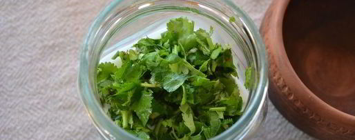 Шаг 2: оладий с кукурузой и соусом из натурального йогурта