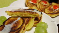 Рецепт Оладий с персиками и без