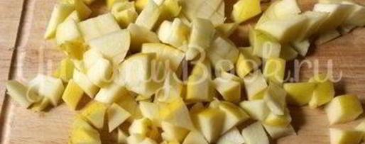 Шаг 3: оладий с яблоком