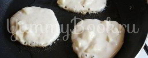 Шаг 5: оладий с яблоком