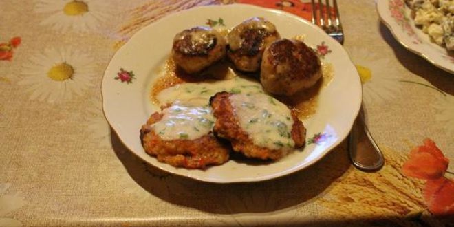 Рецепт овощных оладий с йогуртовым соусом