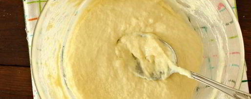 Шаг 6: пышных оладий на кефире с разрыхлителем