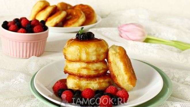 Рецепт Пышных оладий на простокваше на дрожжах