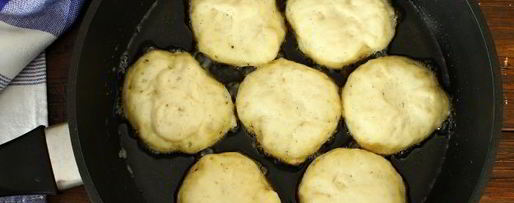 Шаг 11: пышных оладий на простокваше на дрожжах