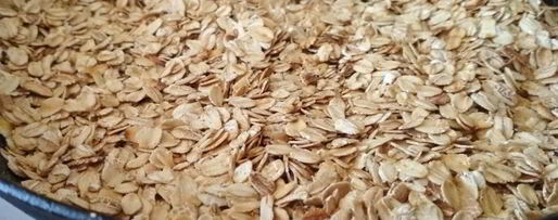 Шаг 3: финикового печенья с жареным фундуком