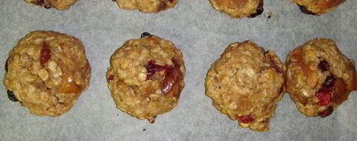 Шаг 9: овсяно-яблочного печенье с клюквой