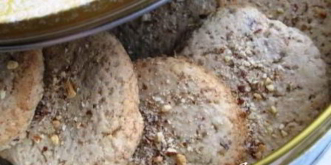 Рецепт овсяного печенья с коньяком, медом и орешками