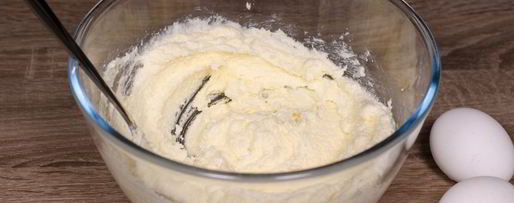 Шаг 1: печенья через мясорубку