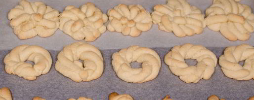 Шаг 19: печенья через мясорубку