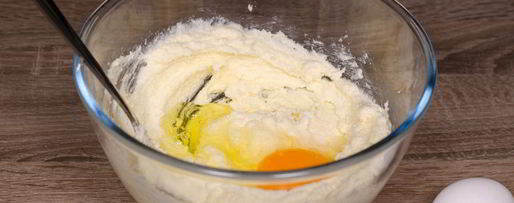 Шаг 2: печенья через мясорубку