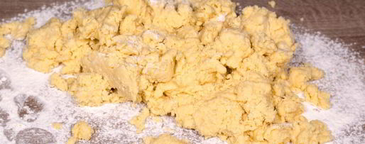 Шаг 8: печенья через мясорубку