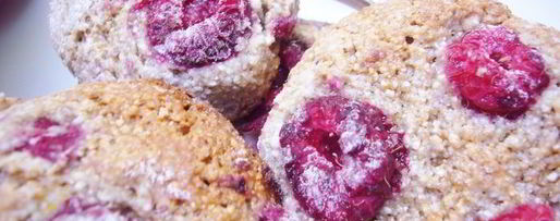 Шаг 7: печенья с малиной