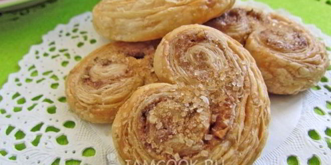 Рецепт печенья ушки из слоеного теста