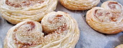 Шаг 10: печенья ушки из слоеного теста