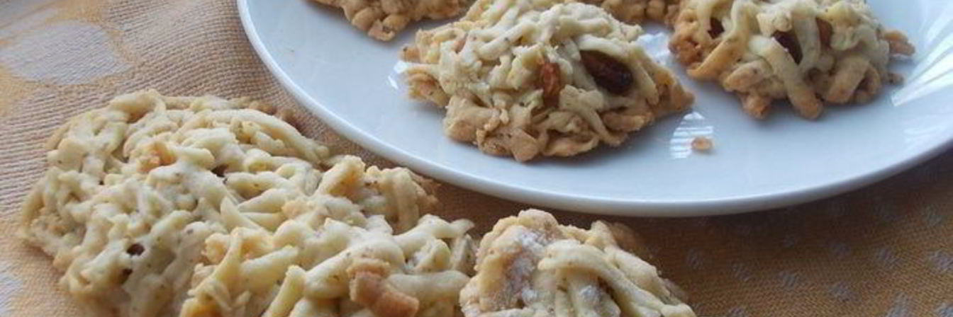 Рецепт Песочного печенья с сухофруктами