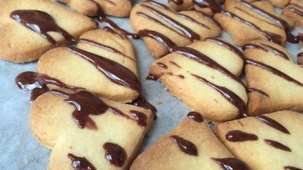 Рецепт Песочного печенья в шоколадной глазури