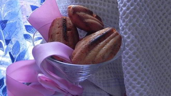 Рецепт Постного печенья Мадлен с апельсинами и фисташками