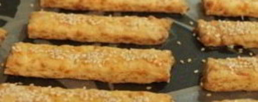 Шаг 8: сырного печенья с кунжутом