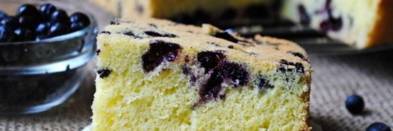 Рецепт Бисквитного пирога с черникой