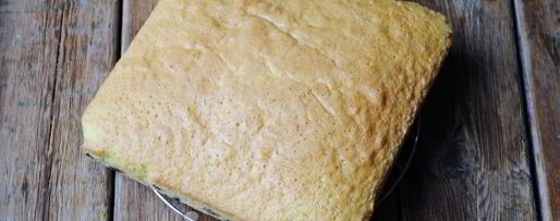 Шаг 13: бисквитного пирога с черникой