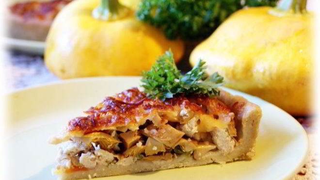 Рецепт Осеннего пирога с лисичками на картофельном тесте