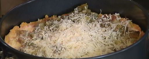 Шаг 14: открытого пирога с курицей и баклажанами