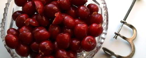 Шаг 4: пирога с черешней