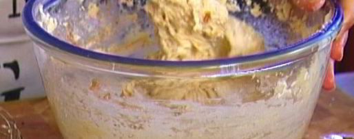 Шаг 5: пирога с ежевикой на сметане