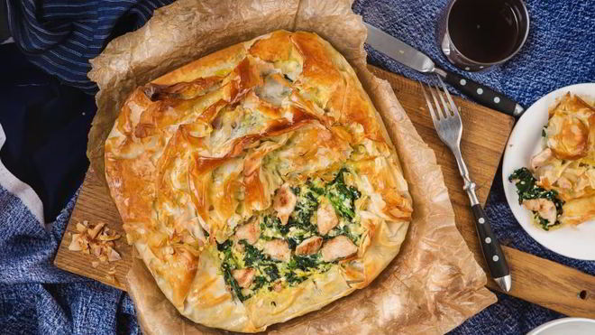Рецепт Пирога с индейкой и шпинатом из теста фило