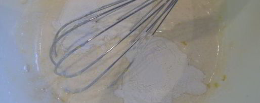 Шаг 3: пирог с клубникой