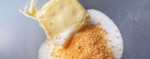 Шаг 2: пирога с ревенем и манкой