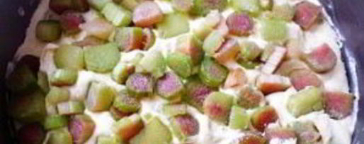 Шаг 6: пирога с ревенем и манкой