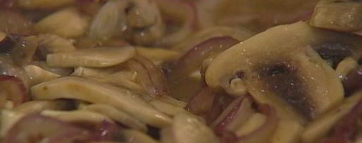 Шаг 4: пирога с сыром и грибами