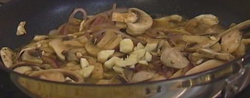 Шаг 5: пирога с сыром и грибами