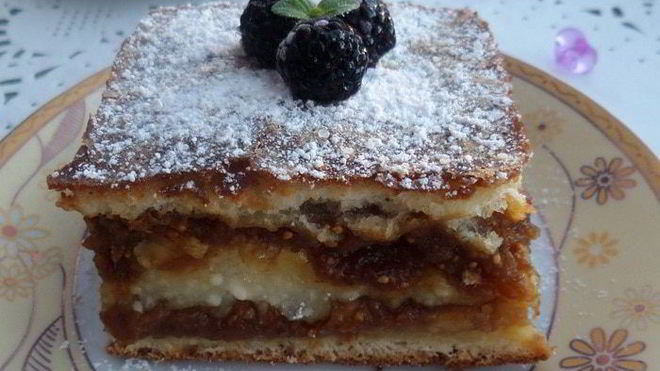 Рецепт Пирога с творогом и инжиром