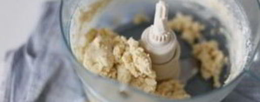 Шаг 1: пирога с вареной сгущенкой и яблоками