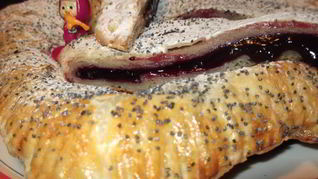 Рецепт Слоеного пирога с джемом