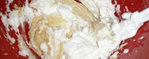 Шаг 3: яблочного пирога на йогурте