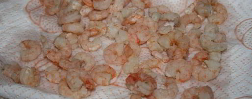 Шаг 2: кутабов с креветками, сыром и зеленью