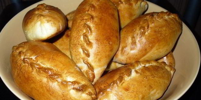 Рецепт печеных пирожков с картошкой