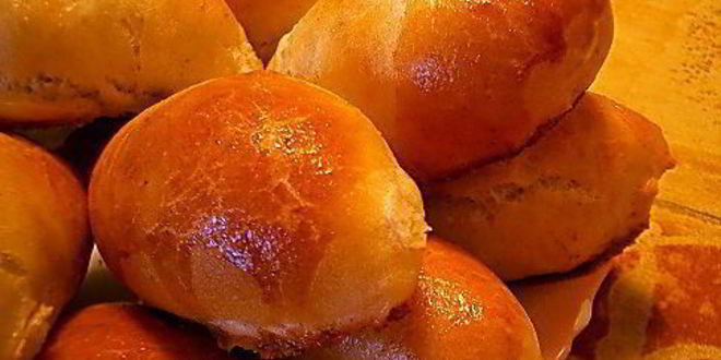 Рецепт пирожков сибирских с квашеной капустой и ягодой